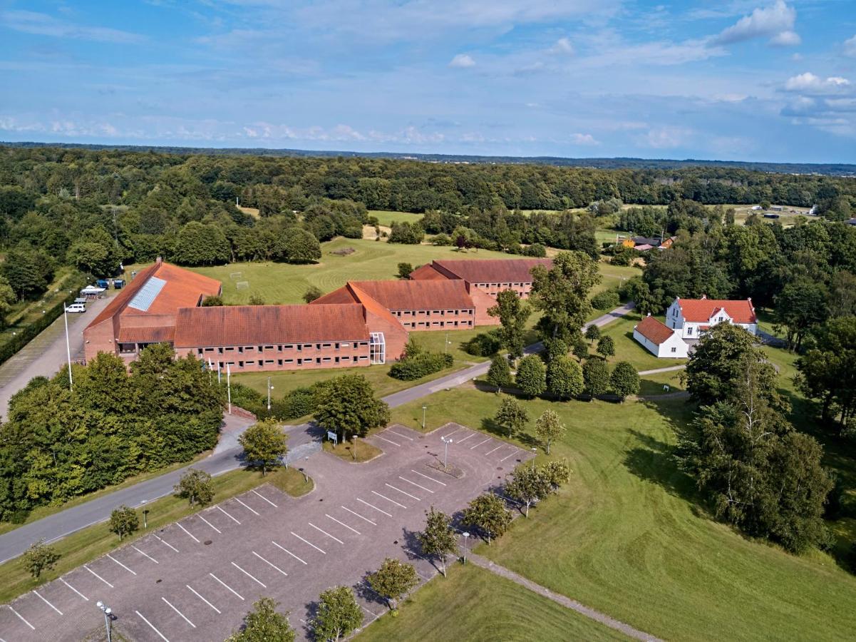 Bymose Hegn Hotel & Kursuscenter Helsinge Extérieur photo