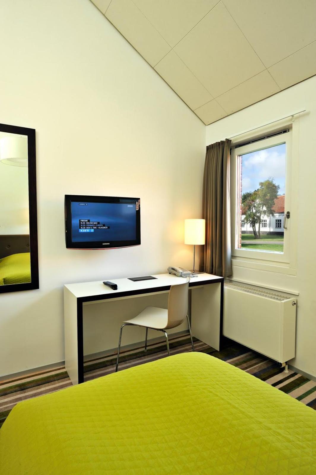 Bymose Hegn Hotel & Kursuscenter Helsinge Chambre photo